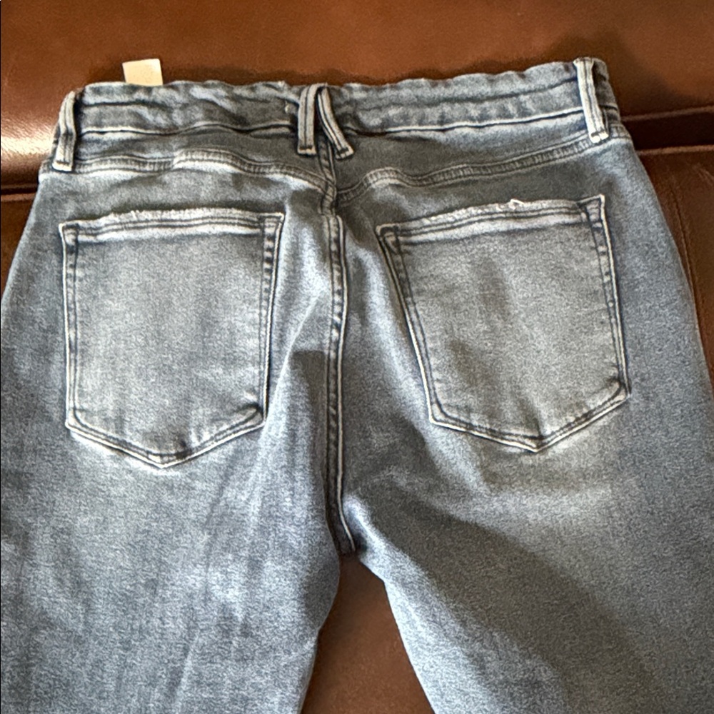 Good American Distressed Skinny Jeans - Blue - Picture 6 of 6